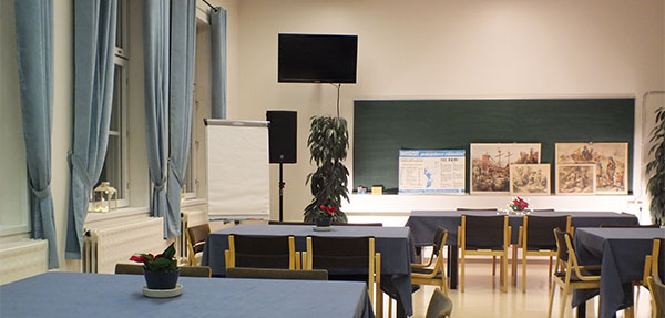 Vanhat luokkahuoneet kokoustilana | Poikeluksen Juhlatalo - Ylöjärvi (vain n. 30 min Tampereelta)